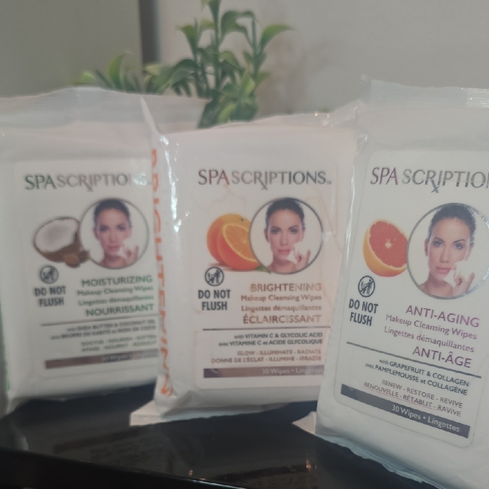 SpaScriptions Skincare Wipes Set